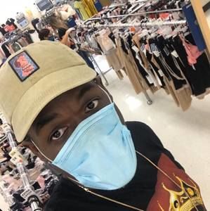 Meet your Posher, Carl